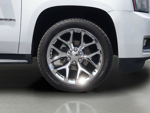 Used 2019 GMC Yukon SLT w/ Open Road Package AWD/4WD image 4