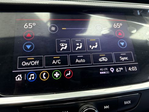 Used 2022 Buick Encore GX Select image 18