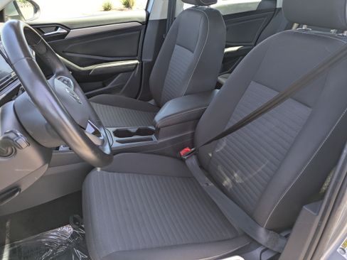 Used 2024 Volkswagen Jetta S FWD image 29