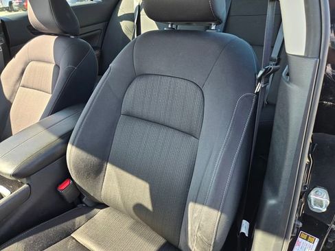 Used 2024 Nissan Altima 2.5 SV image 15