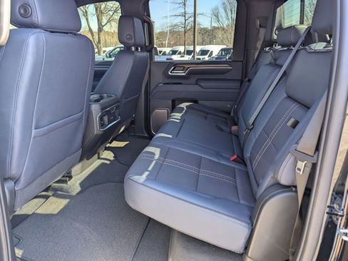 Used 2026 Chevrolet Silverado 2500 High Country w/ Technology Package image 13