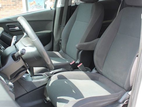 Used 2019 Chevrolet Trax LS w/ Tint and Cruise Package FWD image 13