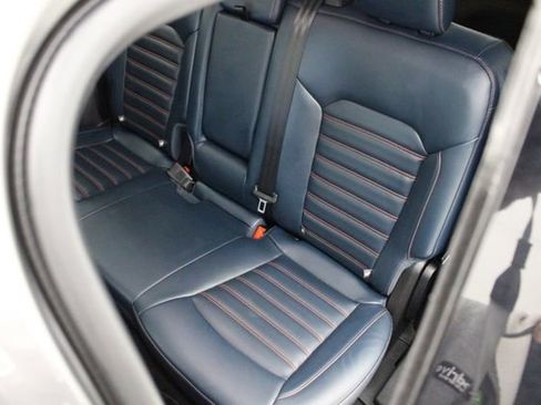 Used 2024 Ford Edge SEL w/ Sport Appearance Package AWD/4WD image 33