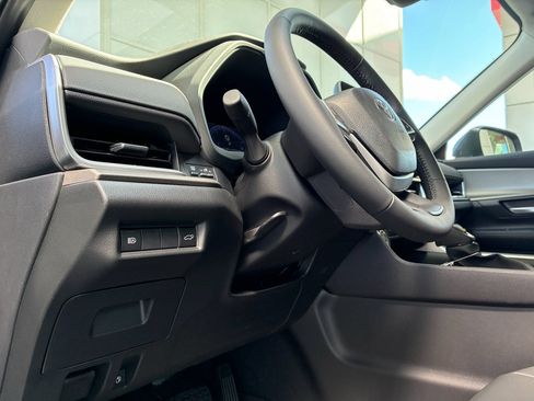 New 2026 Toyota Grand Highlander XLE image 11