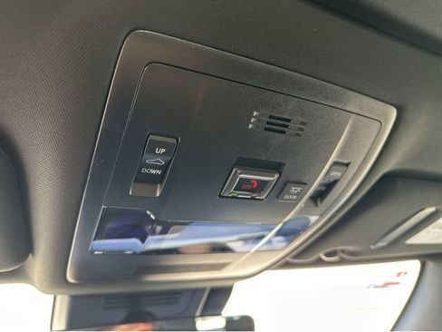 New 2026 Lexus UX 300h FWD image 15