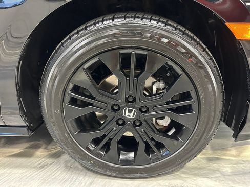Used 2025 Honda Odyssey Sport-L image 25