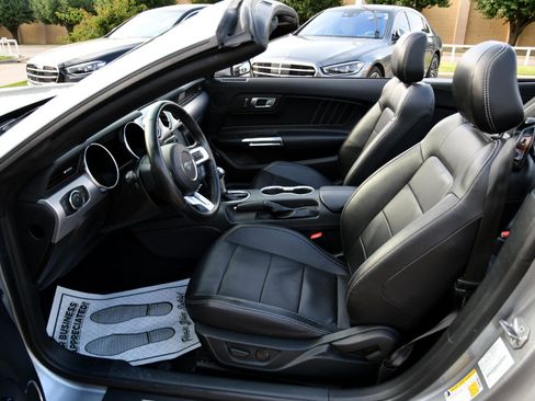 Used 2023 Ford Mustang Premium image 23