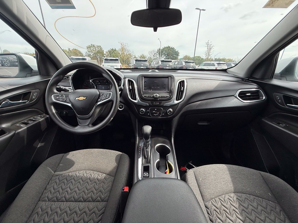 Used 2023 Chevrolet Equinox LT FWD image 28