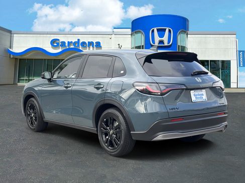 Used 2026 Honda HR-V Sport image 4