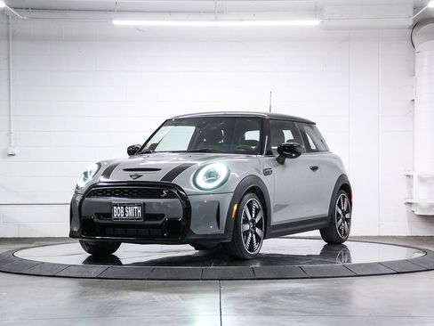 Certified 2023 MINI Cooper S FWD image 3