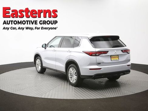 Used 2024 Mitsubishi Outlander ES AWD/4WD image 63