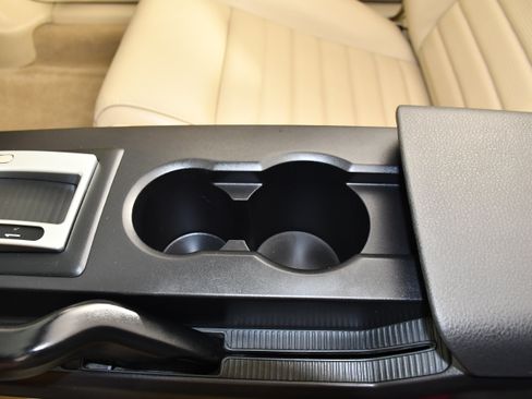 Used 2006 Ford Mustang GT RWD image 34