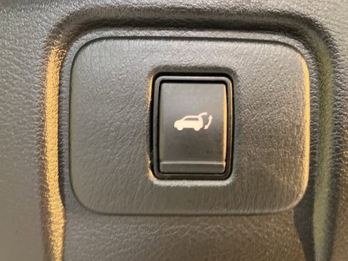 Used 2021 Nissan Murano SL image 32