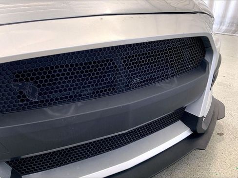 Used 2020 Ford Mustang GT Premium w/ Black Accent Package RWD image 7