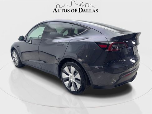Used 2024 Tesla Model Y Long Range image 9