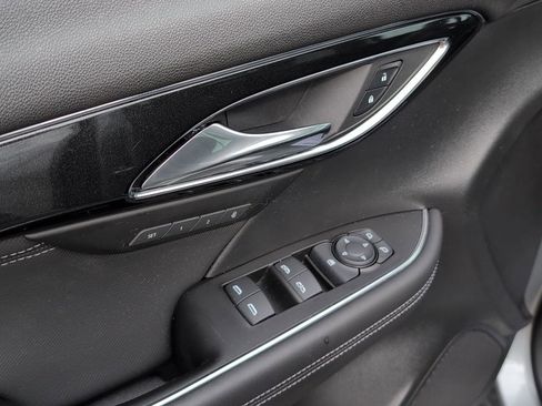 Used 2025 Buick Envision Preferred image 16