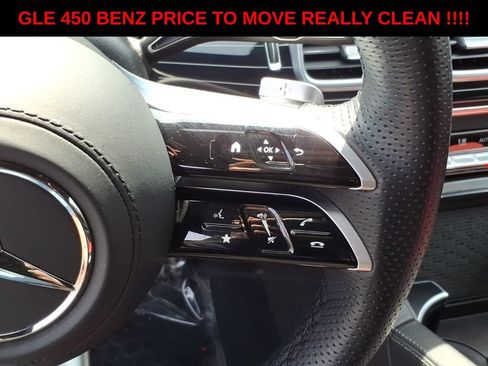 Used 2025 Mercedes-Benz GLE 450 4MATIC Coupe image 22