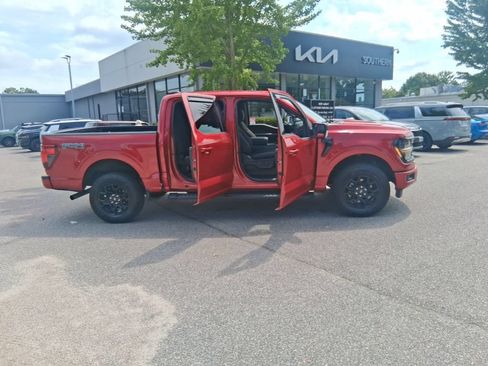 Used 2024 Ford F150 XLT w/ Equipment Group 302A MID AWD/4WD image 19