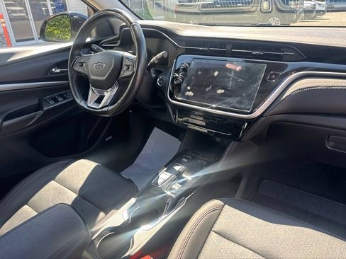 Used 2023 Chevrolet Bolt EUV Premier w/ Sun & Sound Package FWD image 55