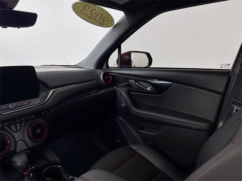 Used 2023 Chevrolet Blazer RS w/ Driver Confidence II Package image 25