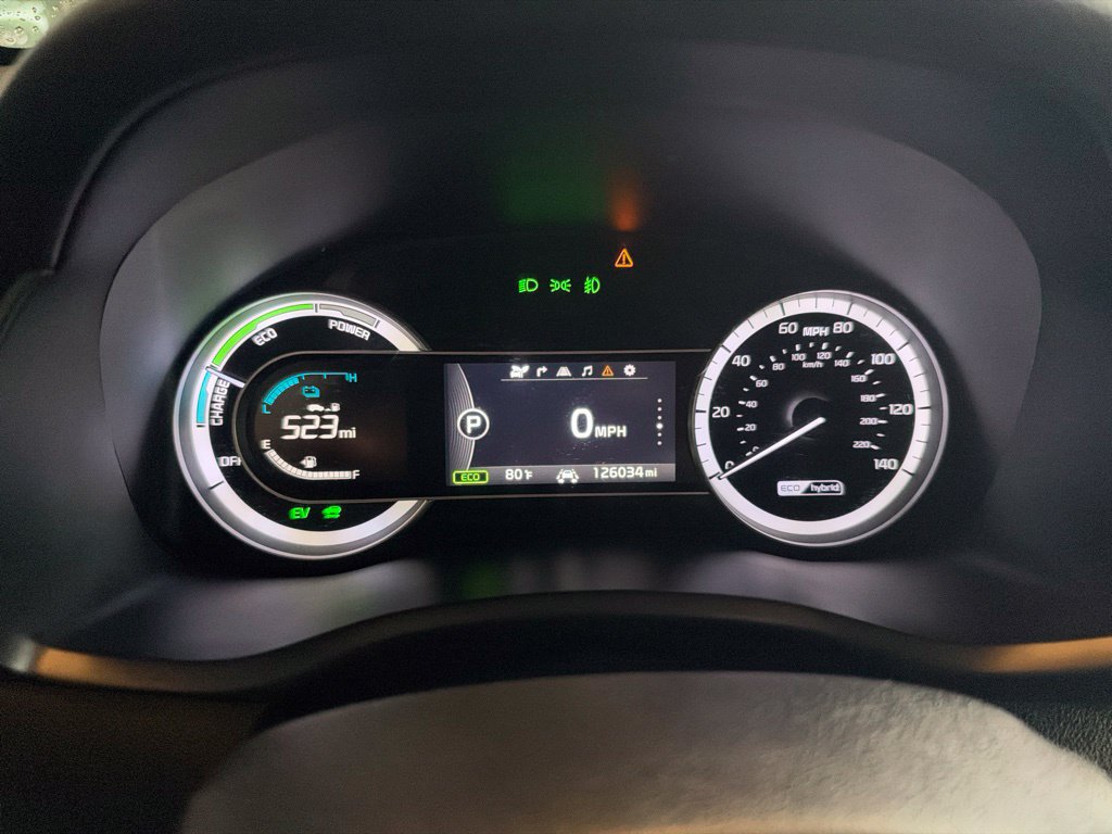 Used 2018 Kia Niro EX w/ EX Premium Package FWD image 17
