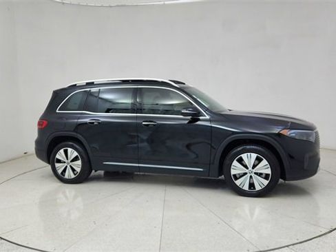 Used 2024 Mercedes-Benz EQB 250+ w/ Driver Assistance Package image 64