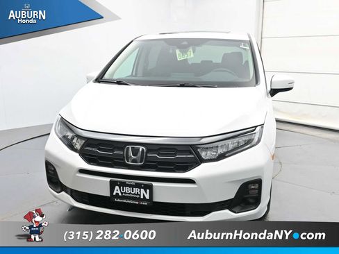 New 2026 Honda Odyssey EX-L image 3