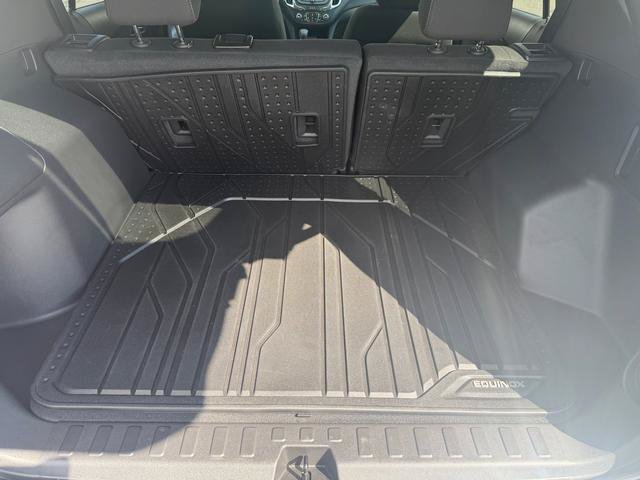 Used 2022 Chevrolet Equinox LT AWD/4WD image 13