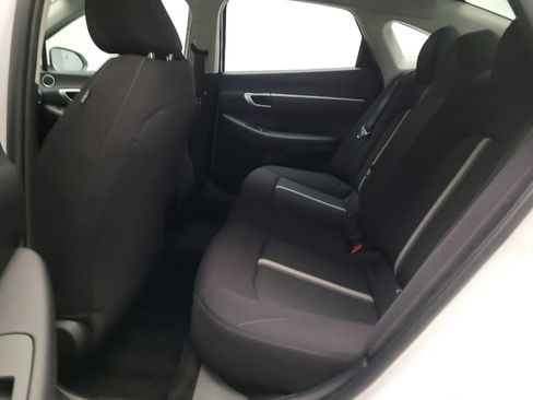 Used 2025 Hyundai Sonata SE FWD image 18
