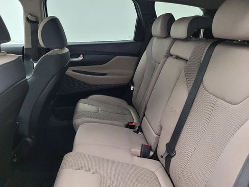 Used 2019 Hyundai Santa Fe SE FWD image 18
