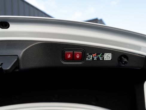 Used 2023 Mercedes-Benz E 53 AMG 4MATIC Coupe image 45