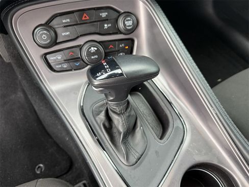 Used 2023 Dodge Challenger SXT image 22