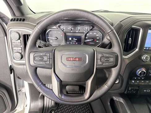 Used 2022 GMC Sierra 2500 AT4 w/ AT4 Preferred Package AWD/4WD image 25