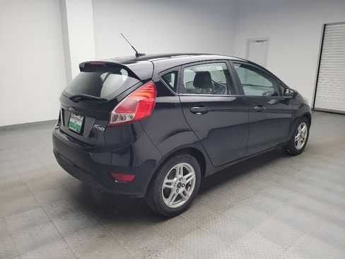 Used 2018 Ford Fiesta SE FWD image 9
