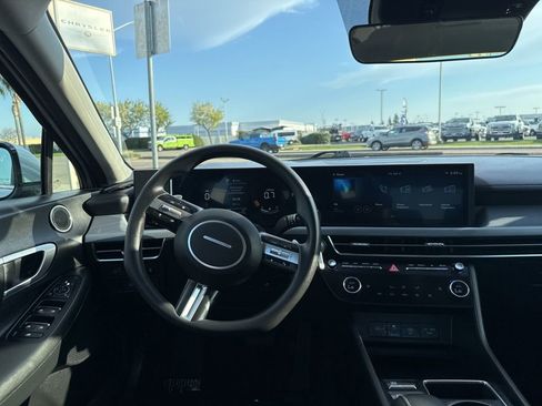 Used 2025 Hyundai Sonata SEL image 23