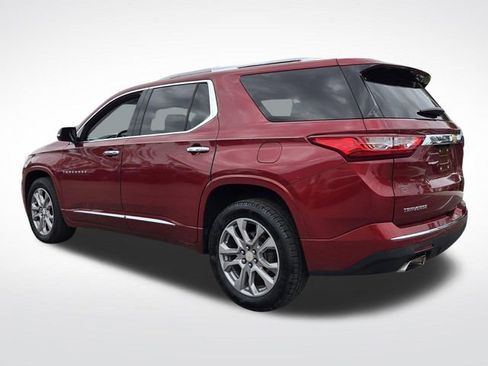 Used 2018 Chevrolet Traverse Premier w/ Driver Confidence II Package image 7