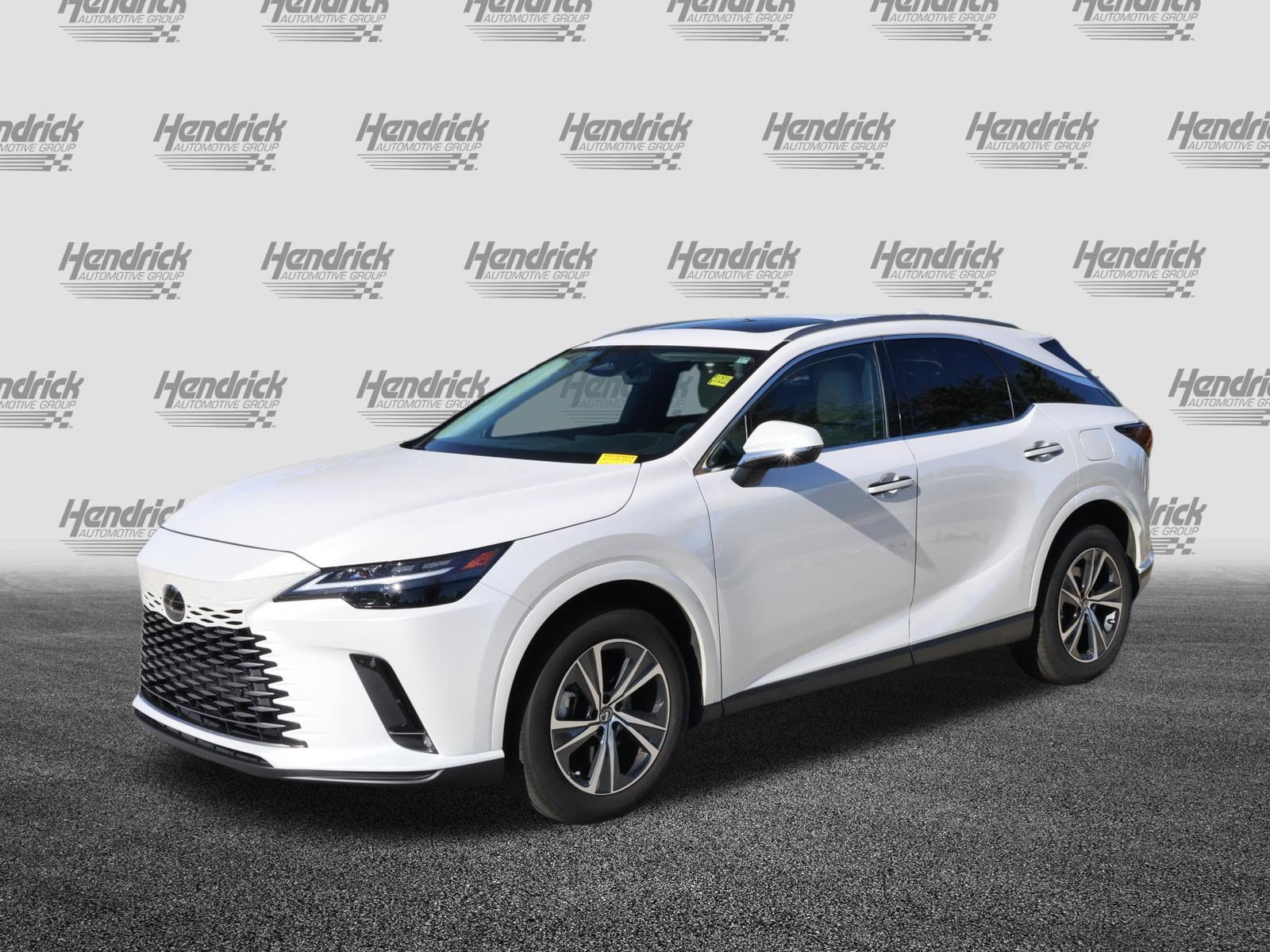 Used 2024 Lexus RX 350 Premium w/ Accessory Package (Z1) FWD image 5