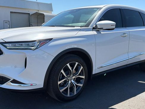 Used 2023 Acura MDX SH-AWD w/ Technology Package image 2