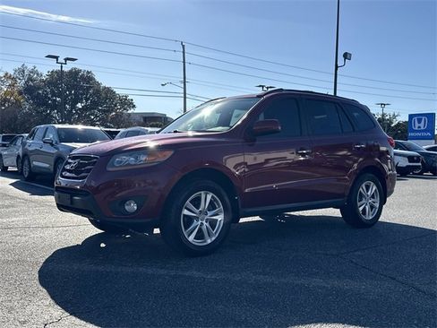 Used 2011 Hyundai Santa Fe Limited w/ Navigation Pkg 4 image 8