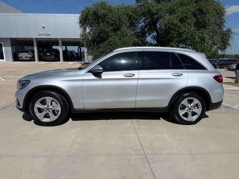Used 2018 Mercedes-Benz GLC 300 image 3