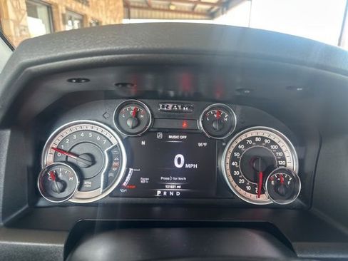 Used 2019 RAM 1500 Classic Warlock image 30