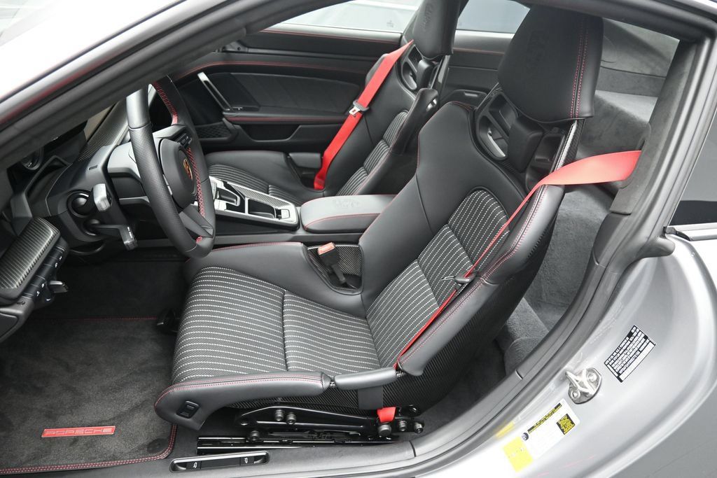 Certified 2024 Porsche 911 GT3 RS RWD image 7