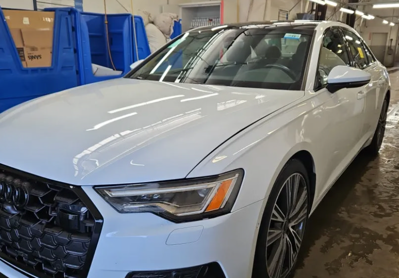 Used 2024 Audi A6 2.0T Premium w/ Convenience Package AWD/4WD image 3