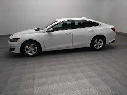 Used 2024 Chevrolet Malibu LT FWD image 2