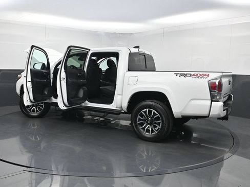 Used 2023 Toyota Tacoma TRD Sport w/ Technology Package AWD/4WD image 37