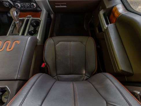 Used 2017 Ford F150 King Ranch w/ Equipment Group 601A Luxury AWD/4WD image 53
