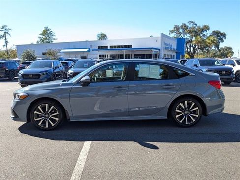 Certified 2024 Honda Civic EX image 10