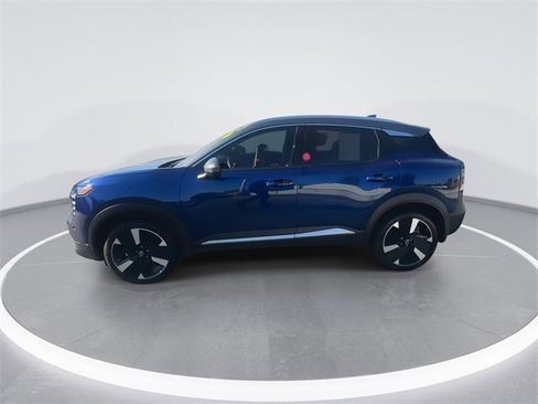 Certified 2025 Nissan Kicks SR w/ SR Premium Package image 5