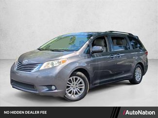 Used 2016 Toyota Sienna XLE FWD video 1