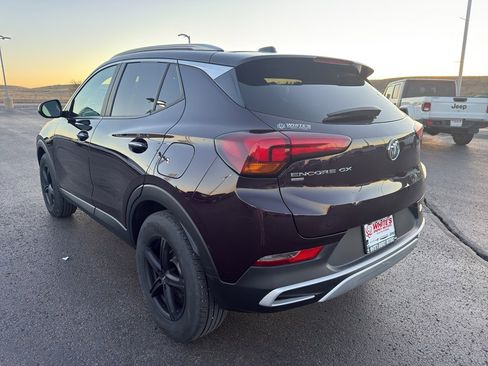 Used 2021 Buick Encore GX Select image 8